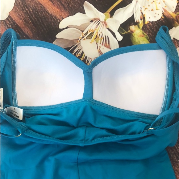 Liz Claiborne One Piece Swimsuit - Picture 3 of 7